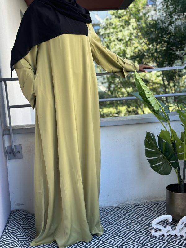 Abaya Satinée