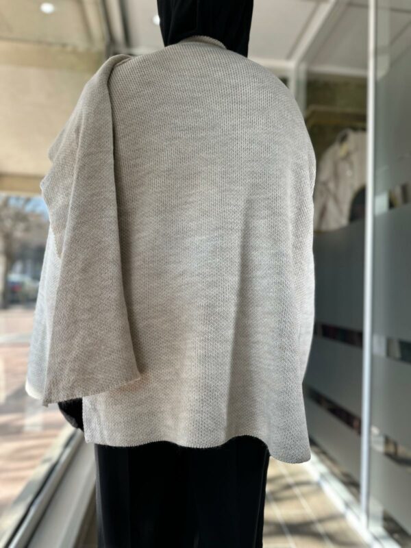 Gilet style cape – Image 5