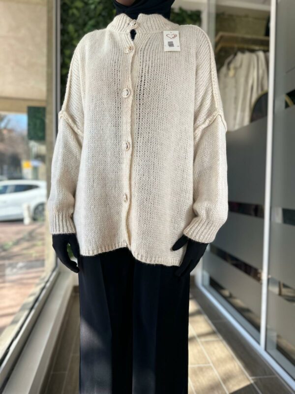 Pull gilet à bouton – Image 4