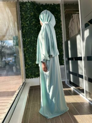 Abaya hijab intégré