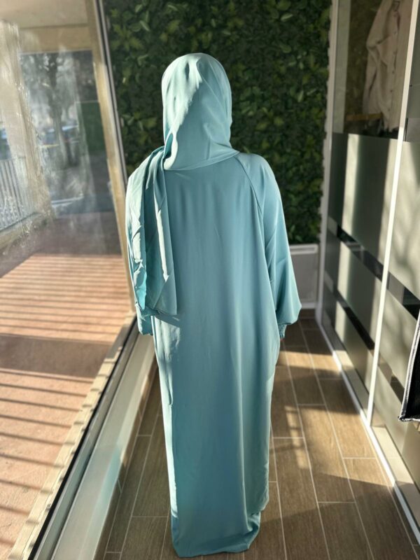 Bleu turquoise